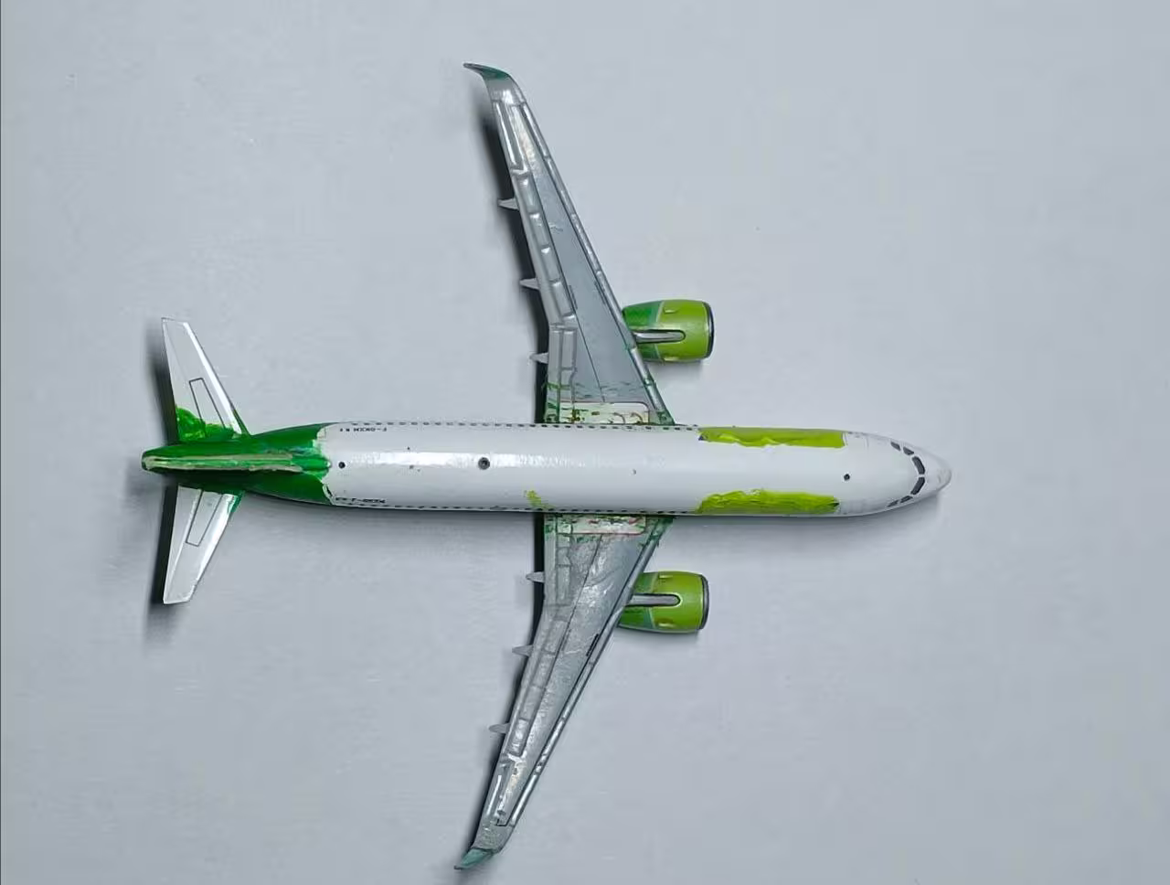 Embraer E195